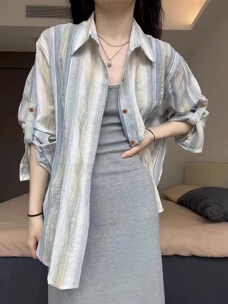 Striped long-sleeved sunscreen shirt for women in spring design loose outer shirt air conditioning shirt top