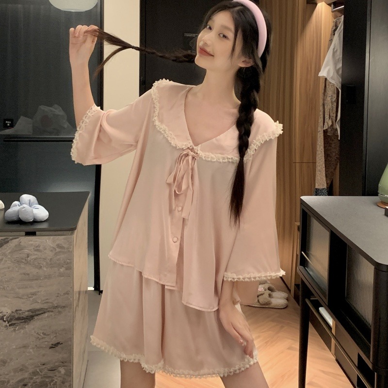 Real shot of Korean version of summer sweet princess style cool and comfortable silky and smooth shorts outside the home clothes