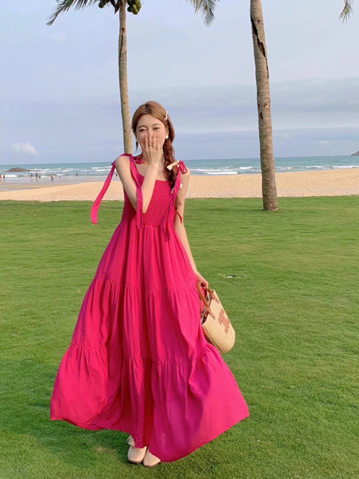 Fat mm hot girl sexy vacation style large size suspender long skirt new sweet strapless dress
