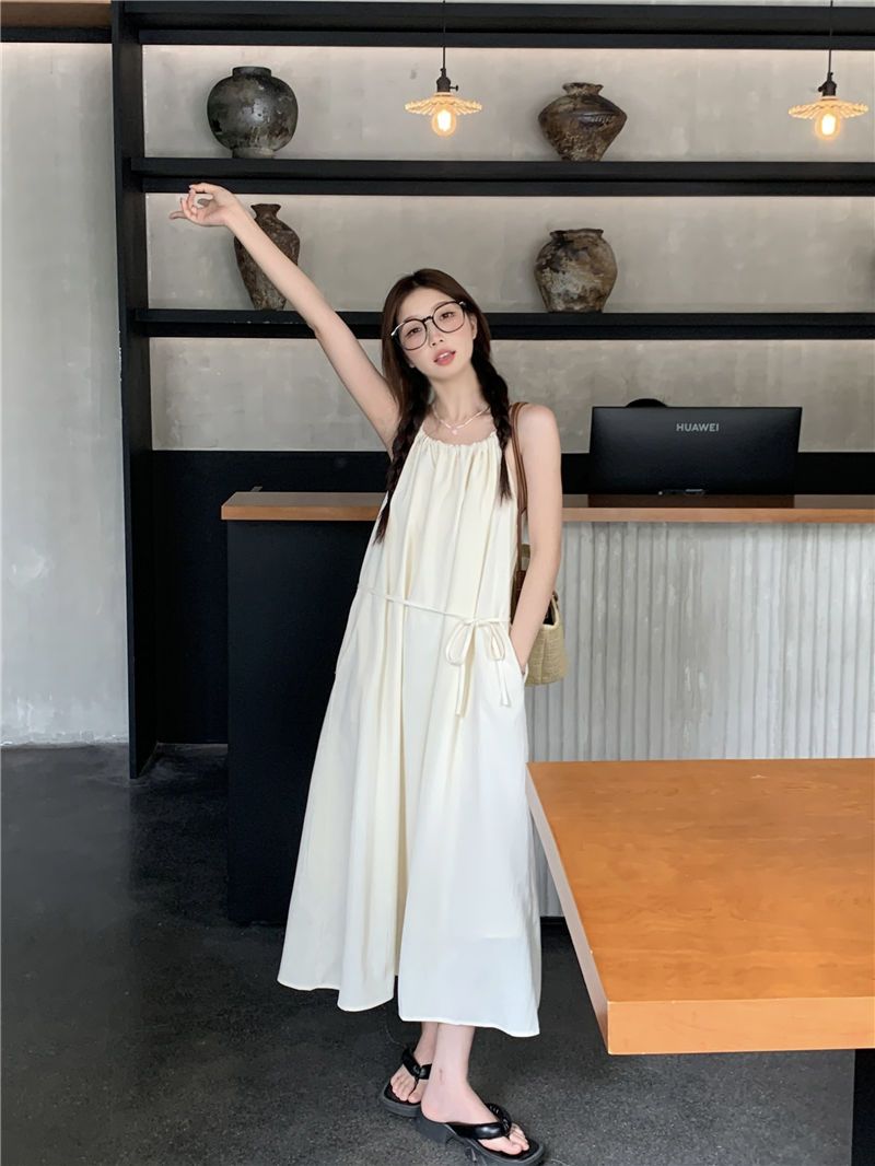 Vacation style neck halter dress for women, new summer retro loose outerwear A-line long skirt trendy