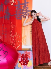 New Chinese style retro jacquard red neck dress for women in summer beach vacation temperament posing long skirt