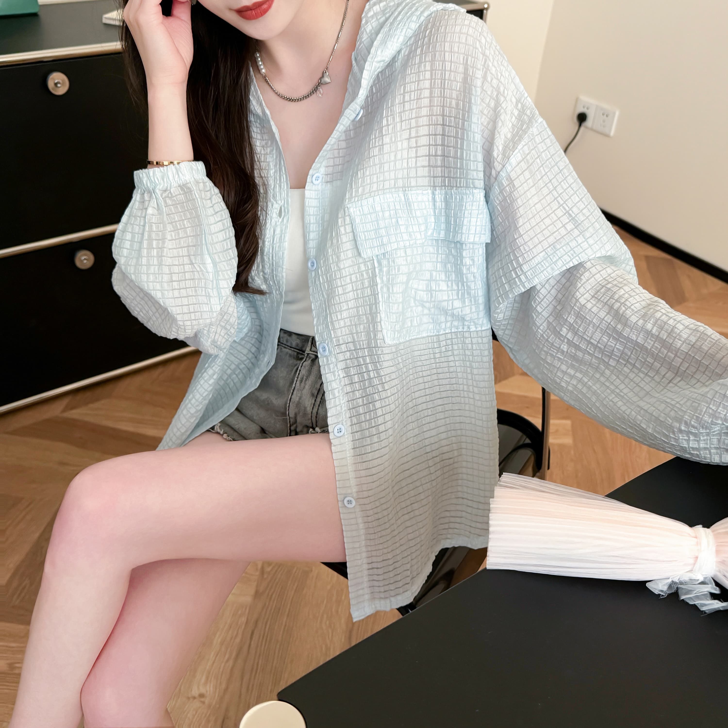 實拍原版質量防紫外線透氣開衫襯衫薄款連帽格子外套上衣女
