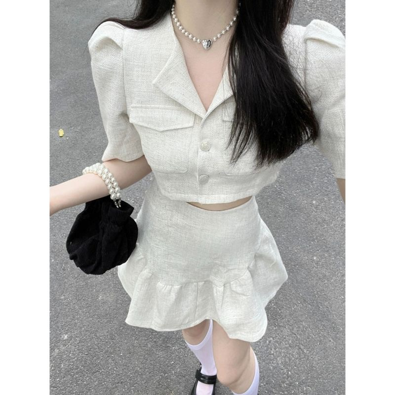 New summer design niche hot girl suit for women, small fragrant white top fishtail skirt two-piece set for women