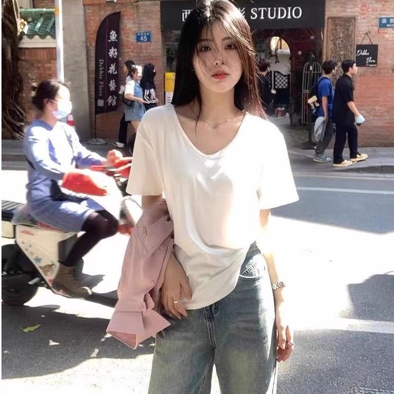 V-neck straight shoulder loose short-sleeved T-shirt women's summer 2025 European small shirt loose T-shirt top