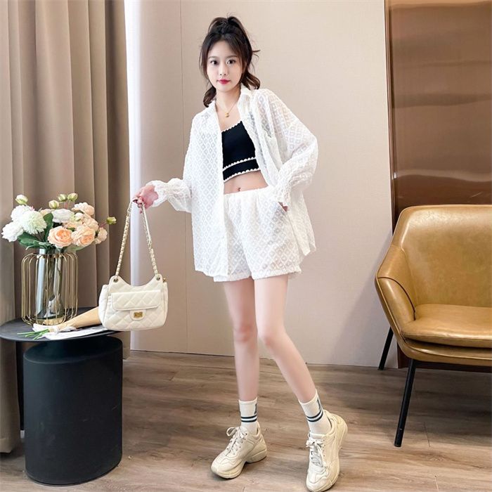 Real shot, original quality, UV-proof breathable cardigan shorts set, loose large size fashionable two-piece set