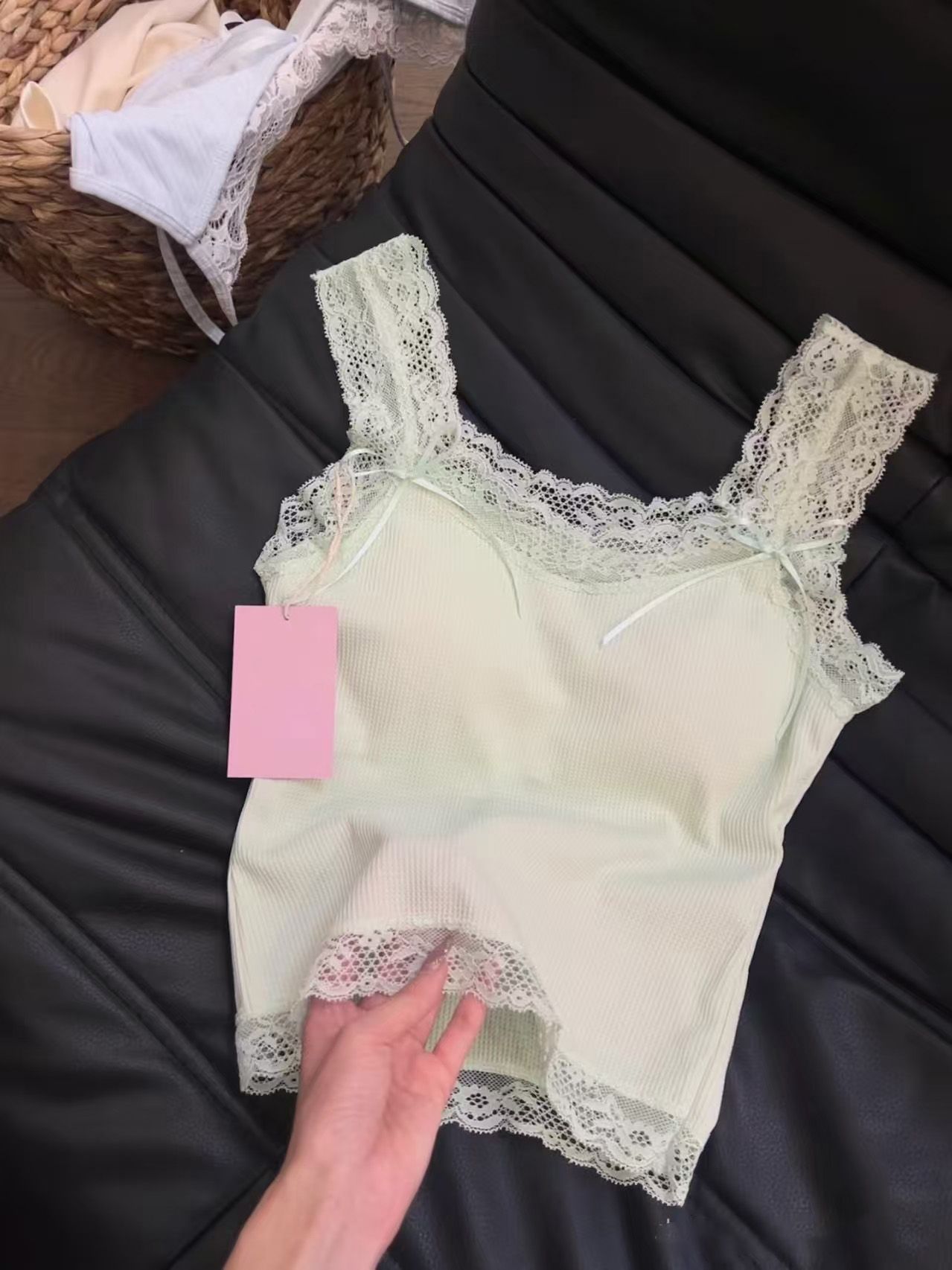 華夫格蕾絲邊吊帶背心女春季減齡蝴蝶結美背上衣