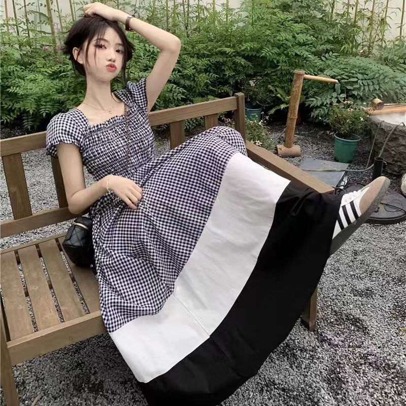 Small flying sleeves plaid contrasting temperament dress for women in summer 2025 new waist-hugging A-line design slim long skirt