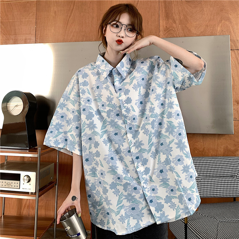 Real shot of 100% polyester fiber shirt for women floral prints short sleeves loose
