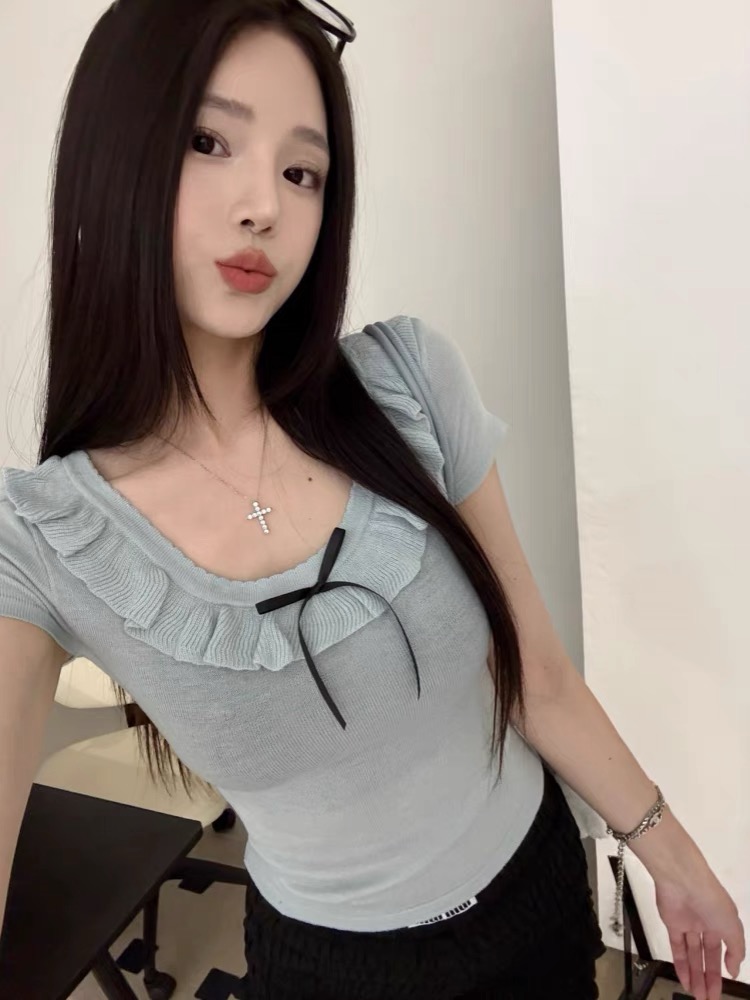 2025 Xia Chun lustful and sweet hot girl Korean style ruffled short-sleeved sweater for women slim short-sleeved round neck
