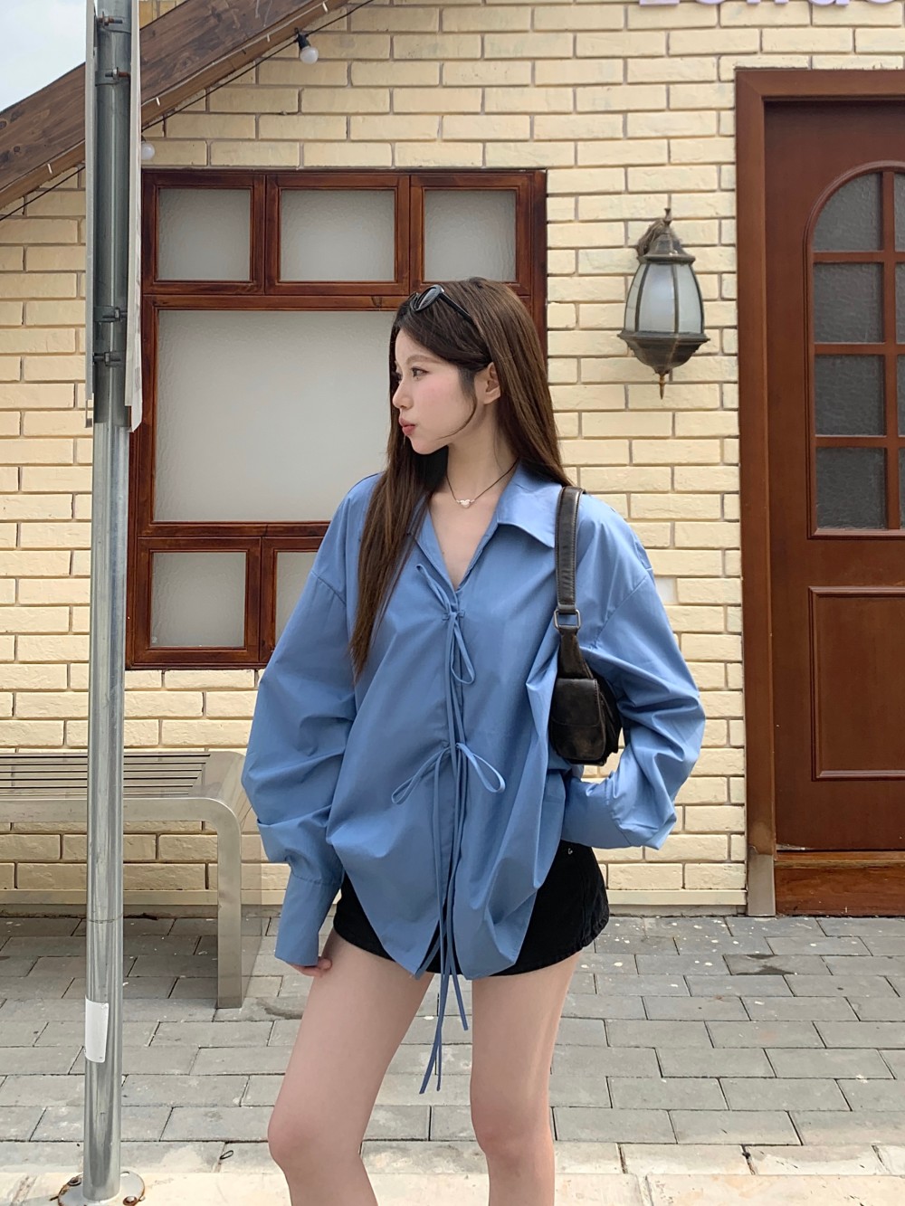 Real photo of blue POLO collar bow tied shirt for women loose design, age-reducing long-sleeved sunscreen shirt
