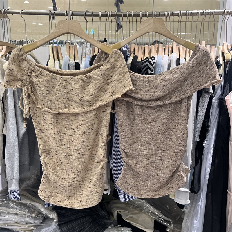 2025 spring new style French retro polo neck halter neck knitted sleeveless vest base coat for women