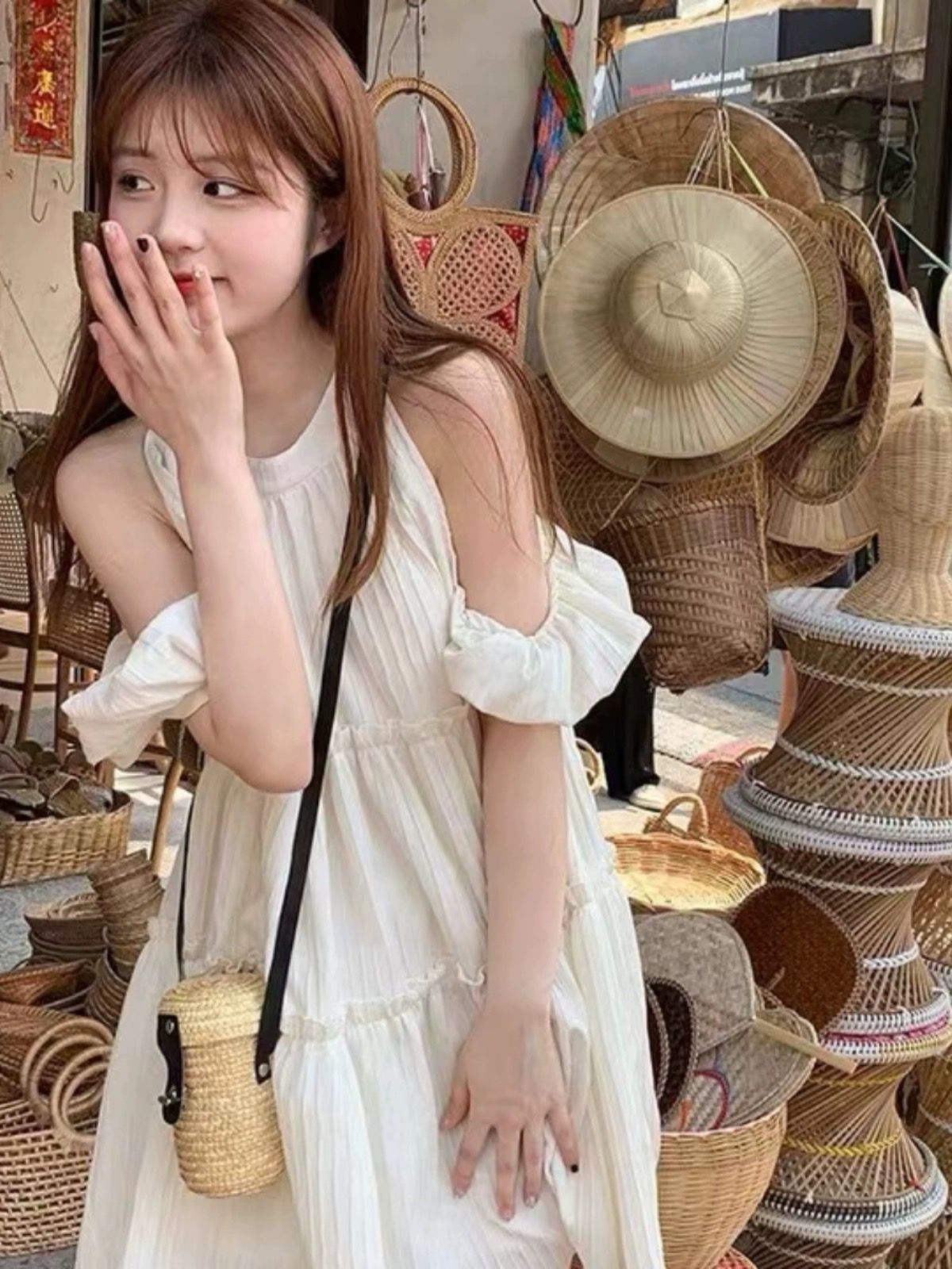 French off-shoulder small dress for women in summer new sweet age-reducing temperament loose slimming neck skirt