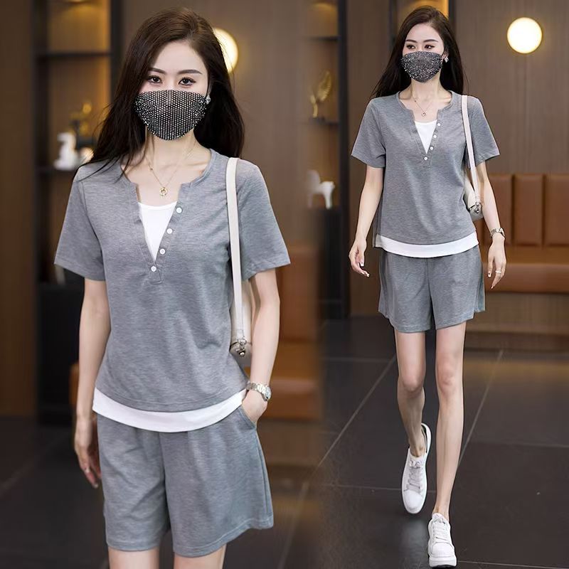 時尚休閒套裝女2025新款夏季修身顯瘦寬鬆跑步短袖短褲兩件套