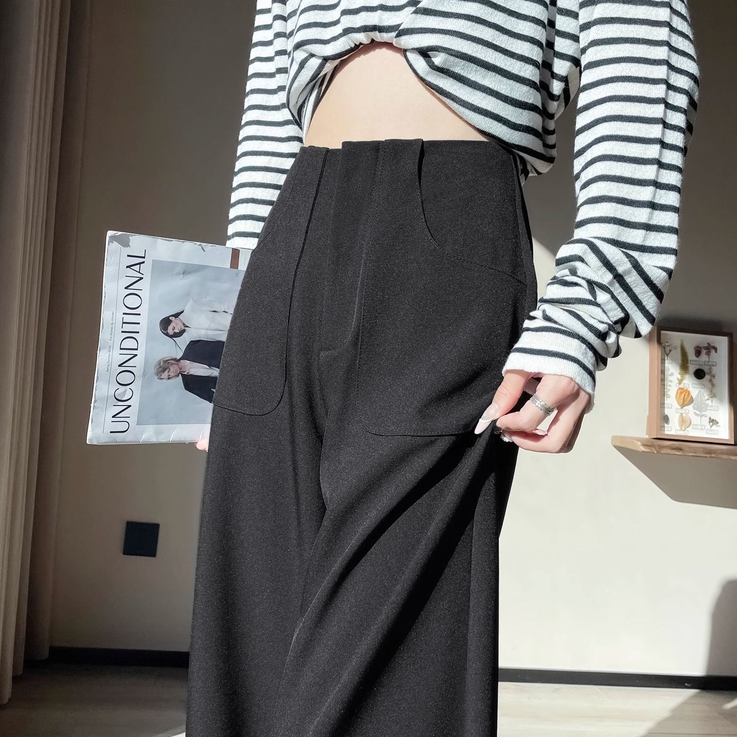 Wide-leg pants for women in spring and autumn 2025 new black suit pants high-end drape high-waisted and versatile casual straight pants