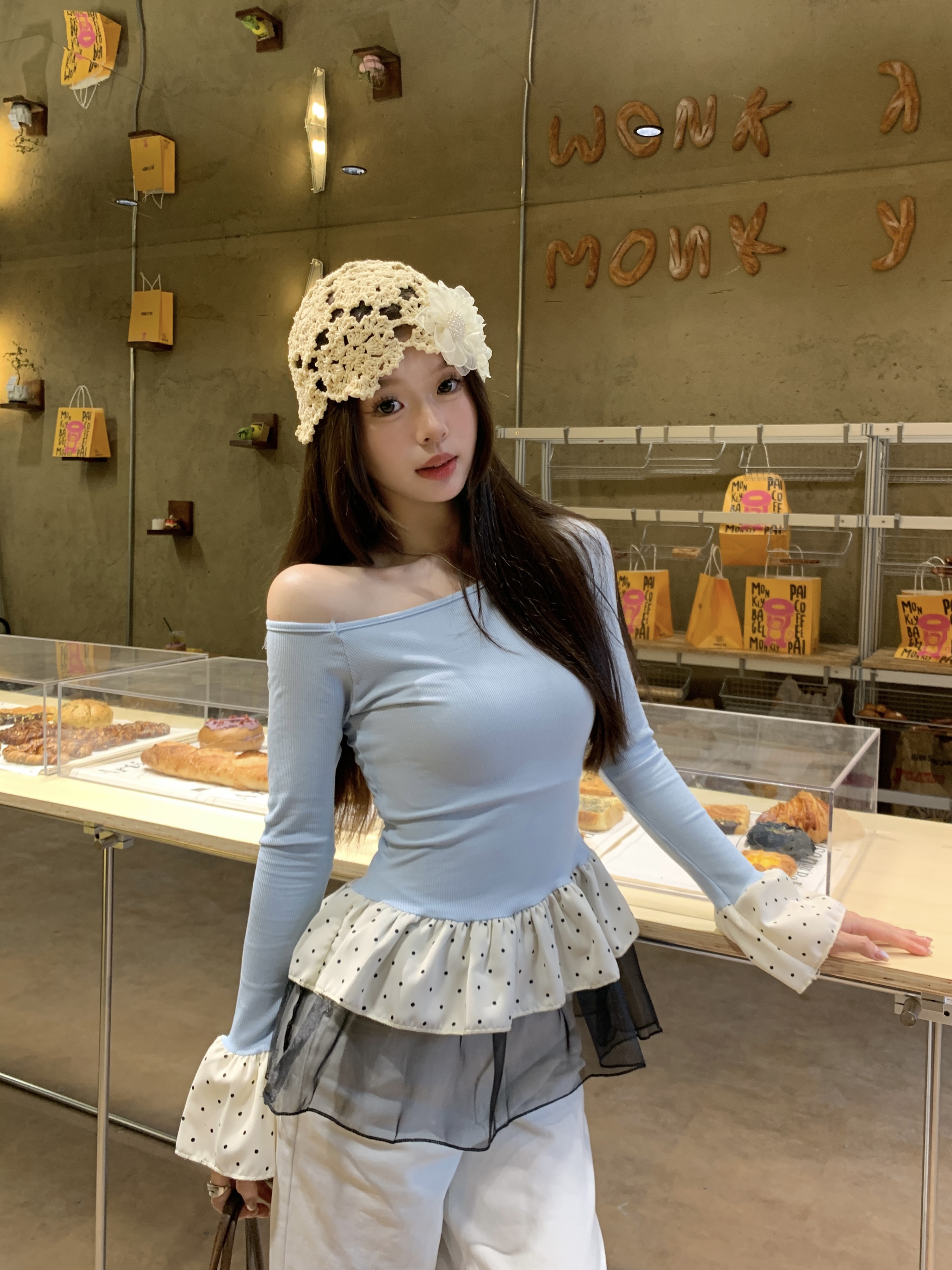 Real shot of new Korean style spliced ​​mesh polka dots off-shoulder long-sleeved top for women