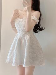 Small short style 2025 pure sweet hot girl suspender skirt design sexy back lace-up waist dress