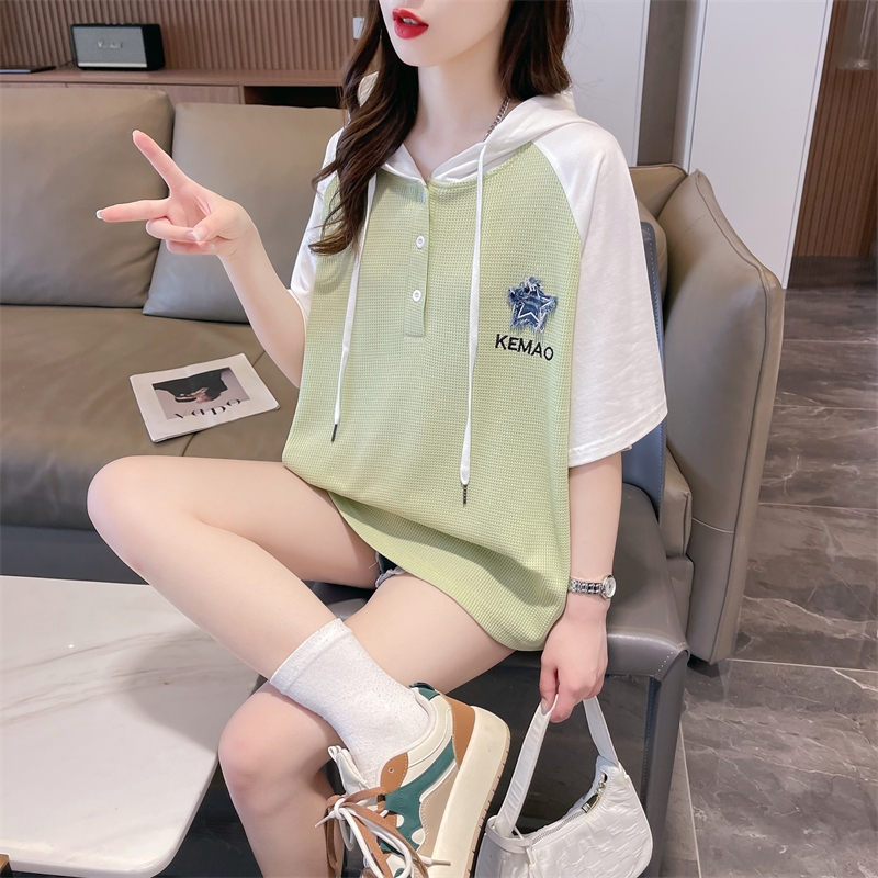 First shot of waffle contrasting color rear bag summer short POLO neck hooded short sleeve T-shirt for women
