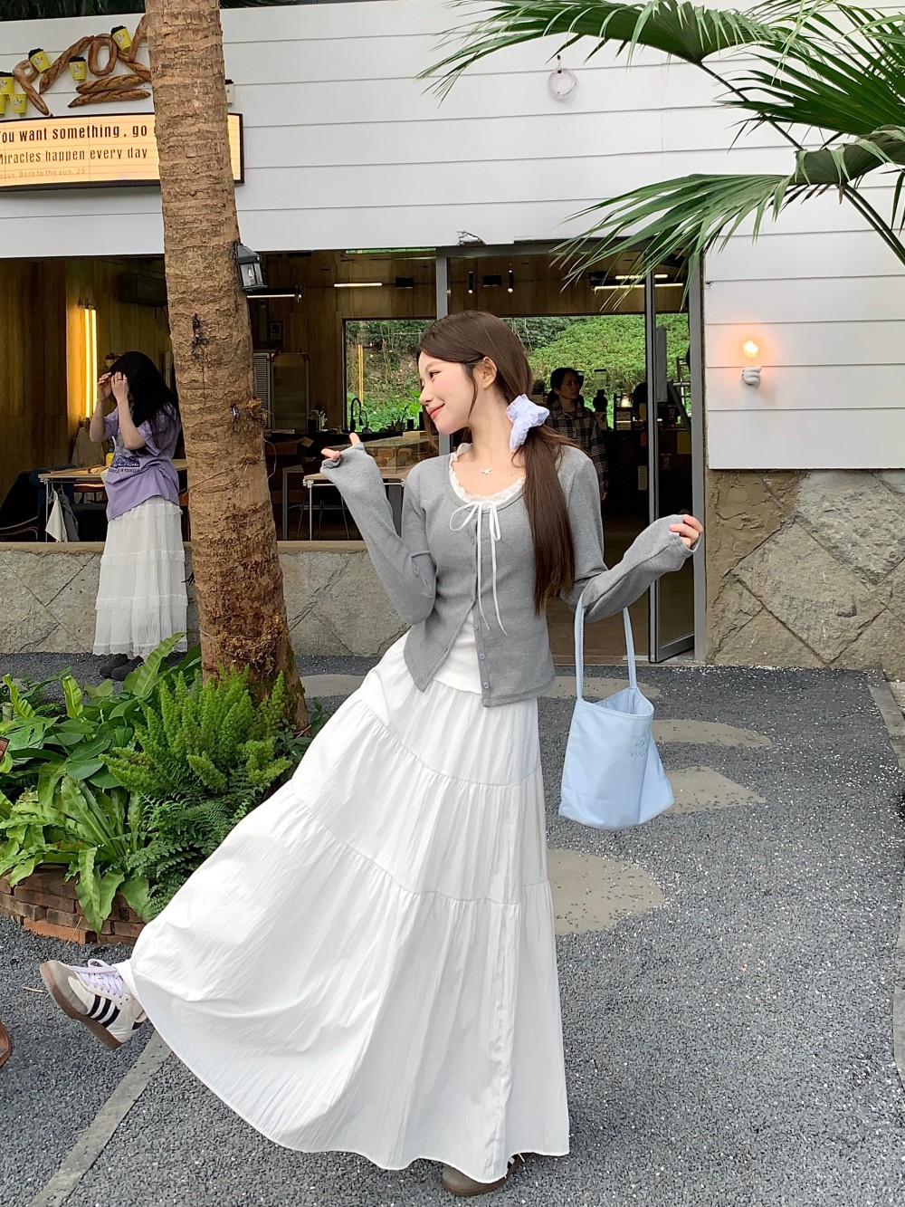 Real shot of the new spring fake two-piece spliced ​​long-sleeved base shirt + high-waisted versatile skirt for women two-piece set