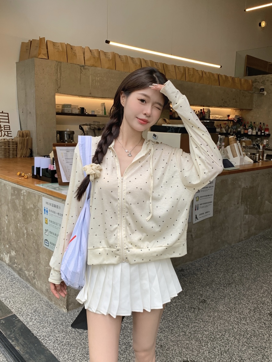 Real shot New Korean loose polka dot thin hooded cardigan jacket