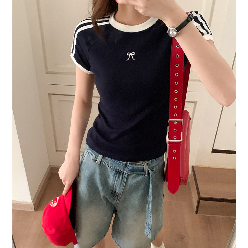 Real photo of short-sleeved T-shirt for women with bows and summer design niche fashionable base shirt short slim body shirt