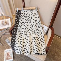 French retro mid-length chiffon floral skirt for women in summer new gentle and fashionable age-reducing temperament hip-covering skirt