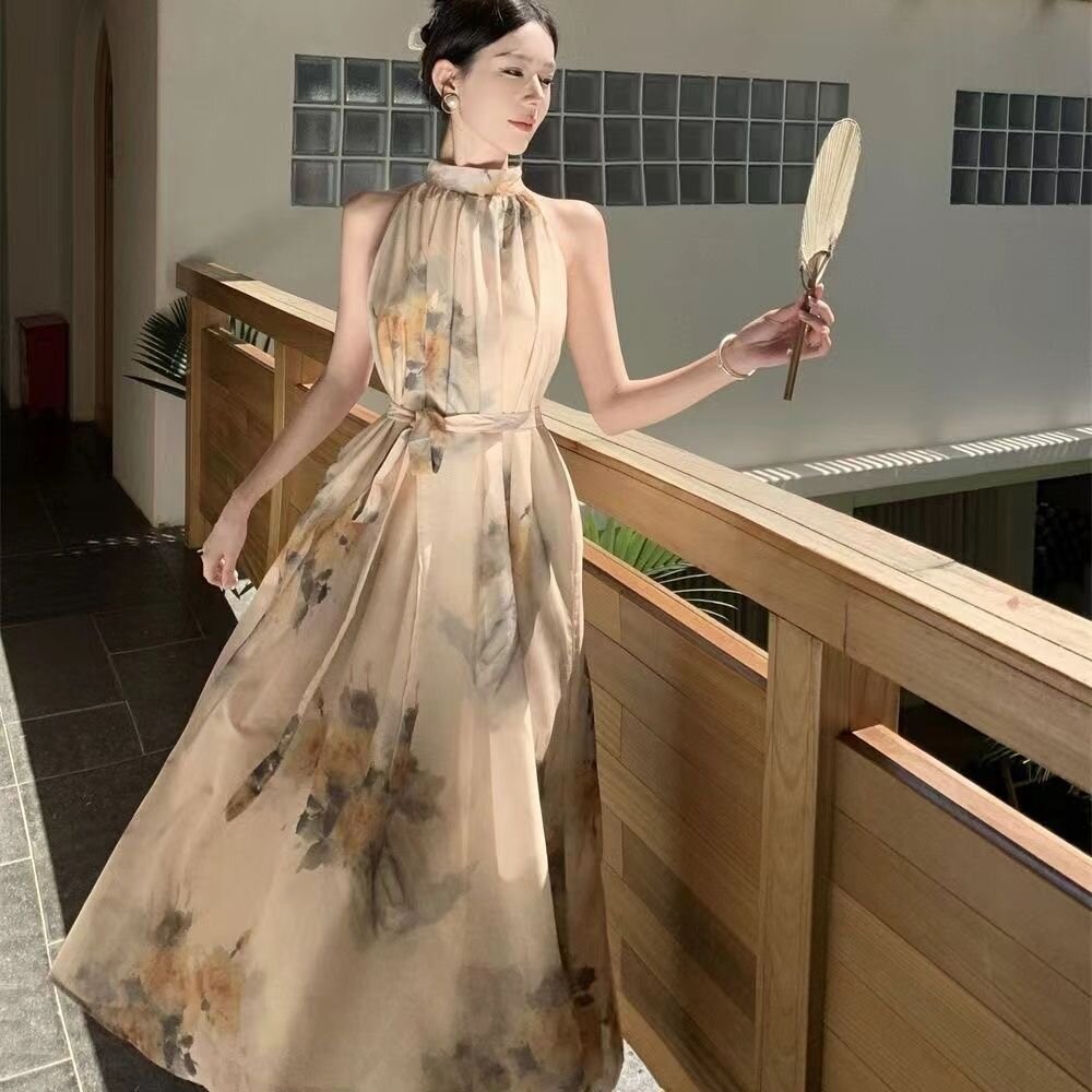 Sanya Travel and Seaside Vacation New Chinese Style High-end High-end Super Beautiful Temperament Waist-shoulder-shoulder-shoulder-neck Dress