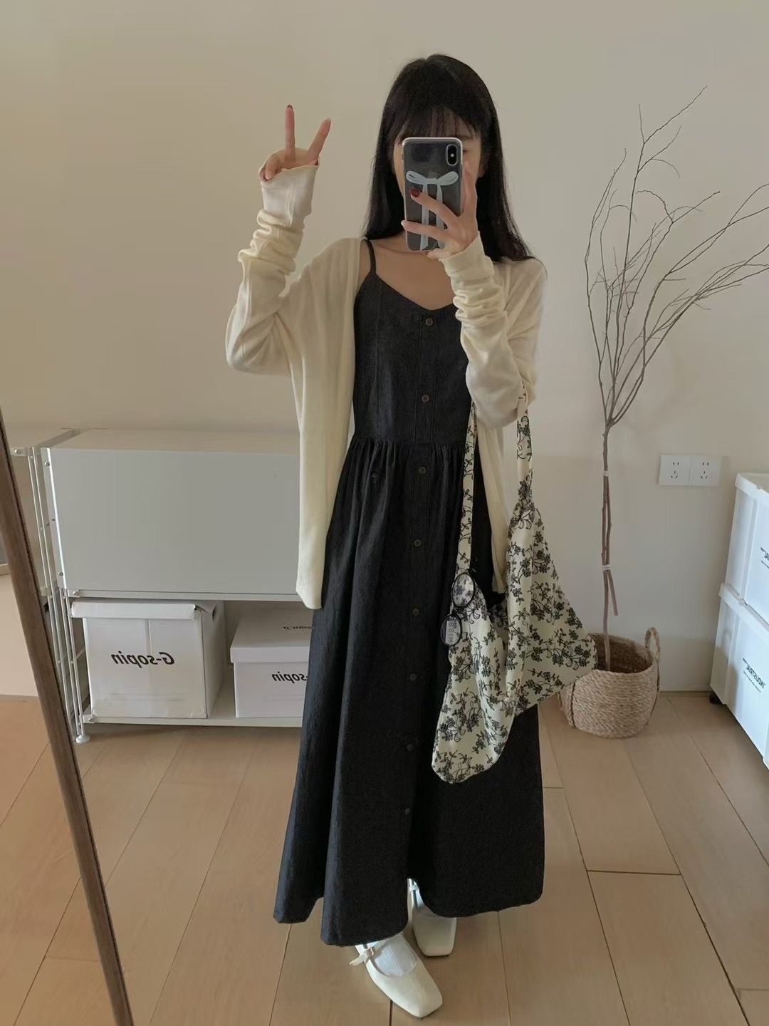 實拍～深藍色牛仔吊帶裙女春夏單排扣中長裙