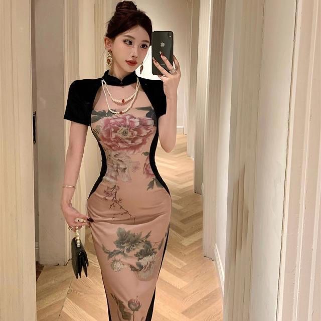 Large size improved high-end cheongsam for women in summer light Chinese style hollow slit long skirt with waist slimming new Chinese dress