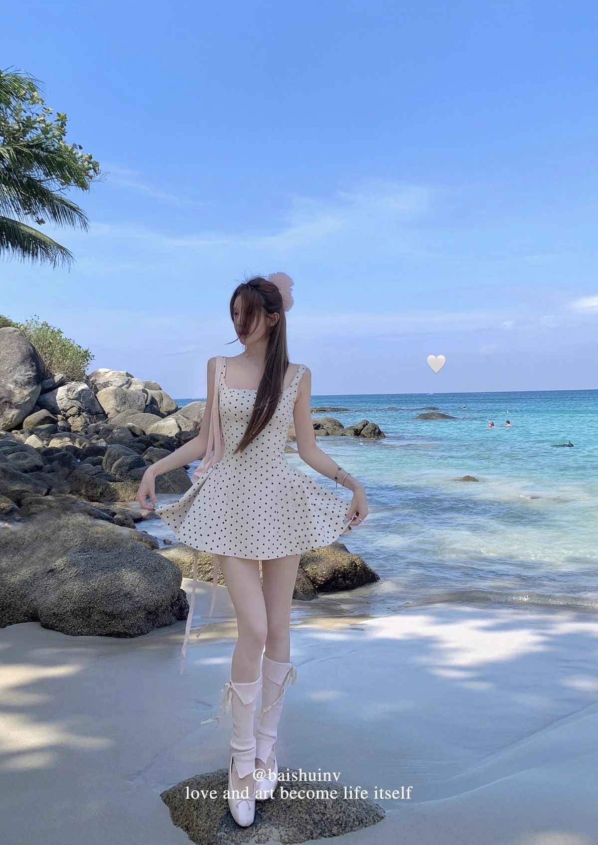 白水女 miu系波點 杏色方領吊帶連衣裙女春法式初戀清純收腰裙子