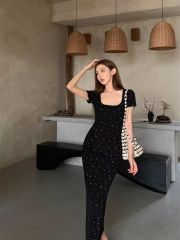 優雅洋氣修身顯瘦碎花短袖連衣裙女夏季2025新款方領長裙包臀裙子