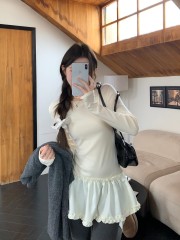 Real shot of ballet style lace hem long-sleeved T-shirt 2025 niche design slimming inner layer layered base shirt