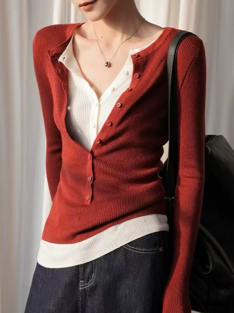 Red V-neck Long Sleeve Fake Two-Piece Sweater for Women 2025 Early Spring New Slim Slim Top