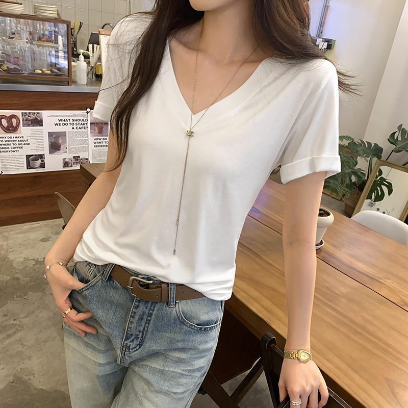 Real photos of Tulasel Tennis wool loose V-neck white short-sleeved T-shirt for women in summer 2025 new slim top