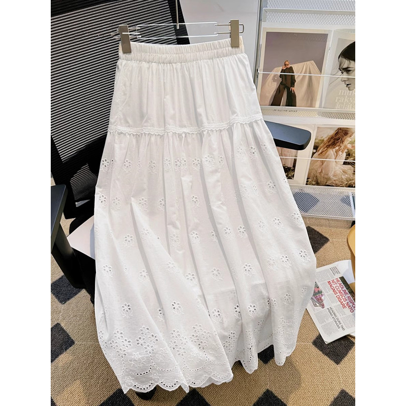 2025 high-waisted slim white embroidered skirt for women in spring and summer new versatile mid-length A-line skirt