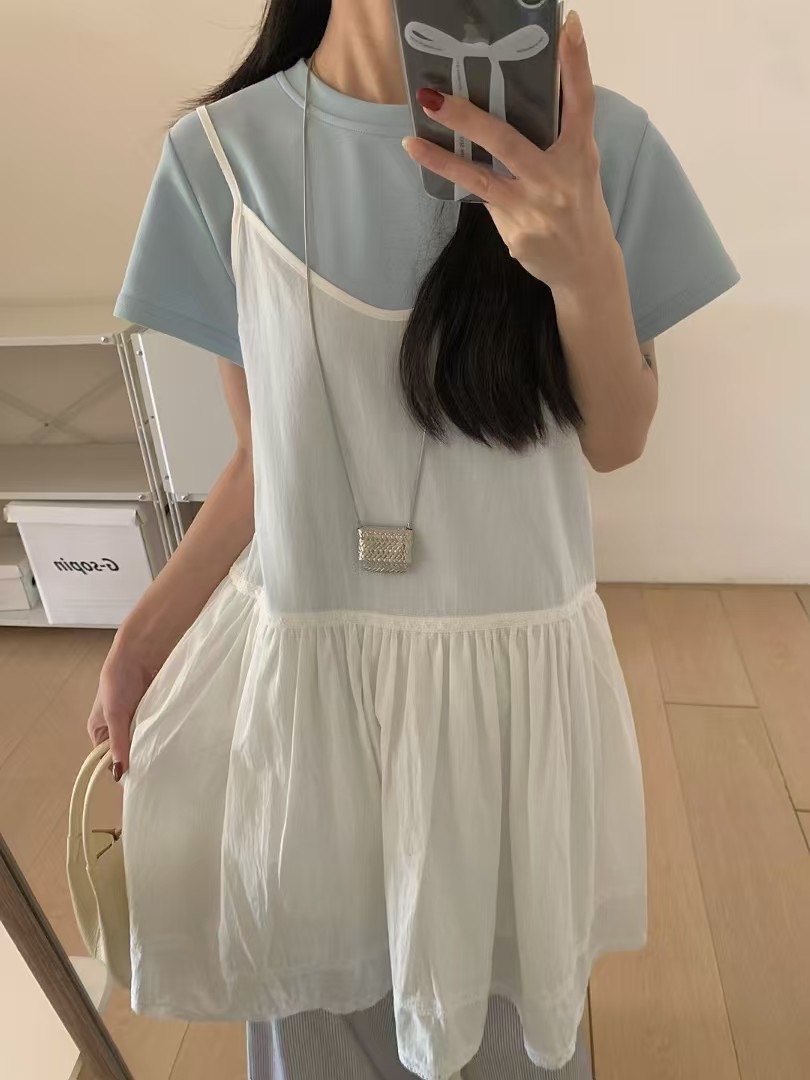 實拍～花邊蕾絲V領吊帶裙女韓系白色疊穿百搭短款法式蕾絲吊帶裙