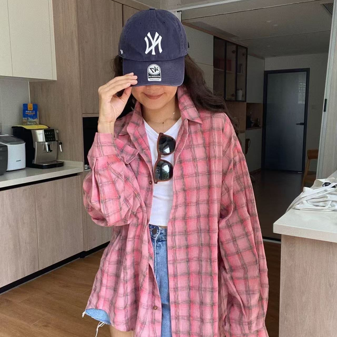 Korean style pink plaid shirt for women in spring and summer 2025 fashionable loose breathable long-sleeved shirt jacket sun protection