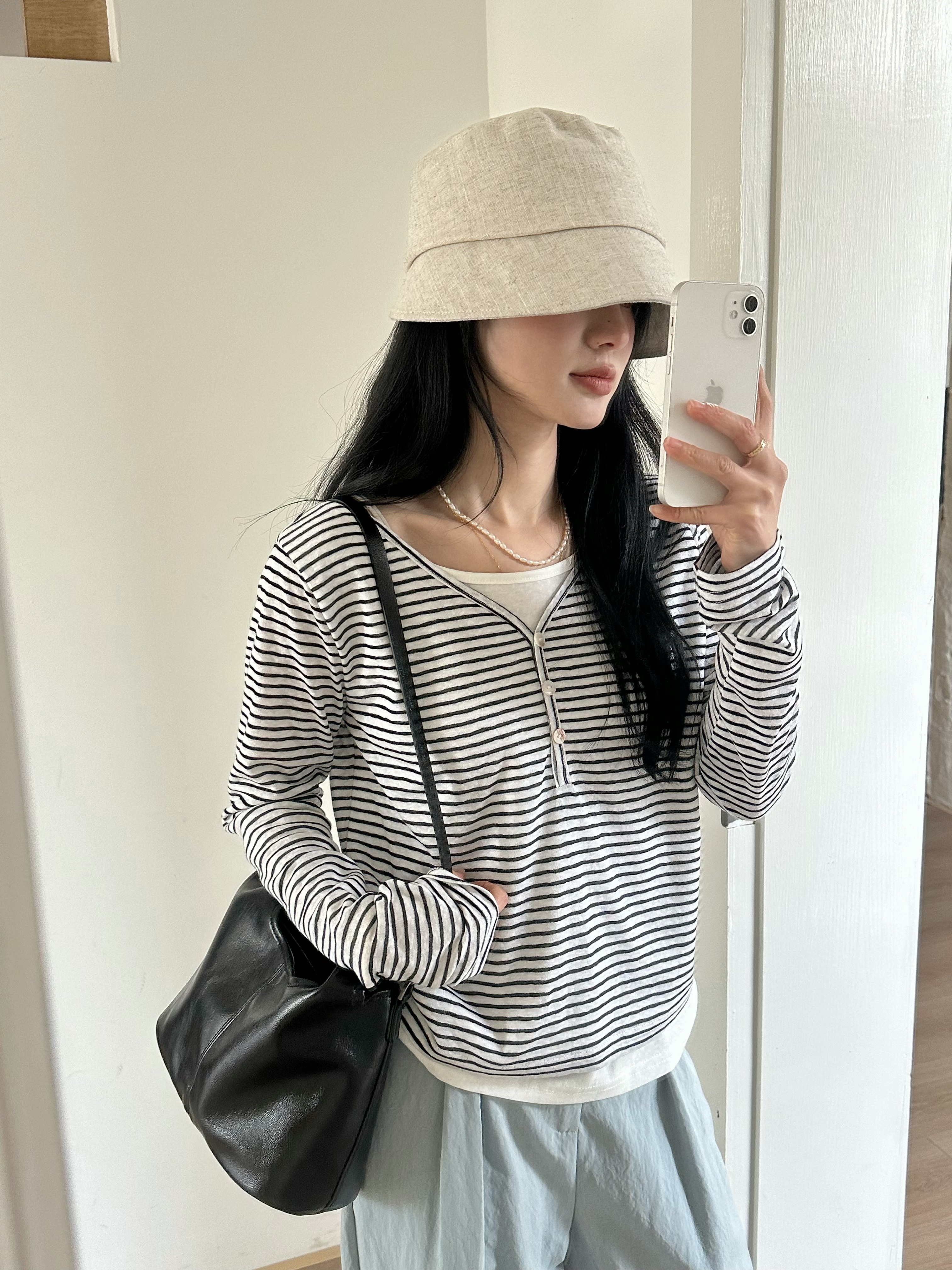實拍～2025春裝新款韓系假兩件v領修身顯瘦上衣女小眾撞色條紋T恤