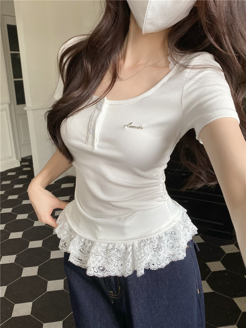 Real shot, pure sweet and spicy fake two-piece spliced ​​halter neck short-sleeved T-shirt lace pleated waist-retracted body slim