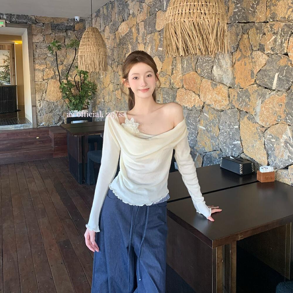 2025 Bo Recommended Gentle Chill Sense • Feather Flowers Fake Two-piece Small Sweater Knitted Sweater for Women