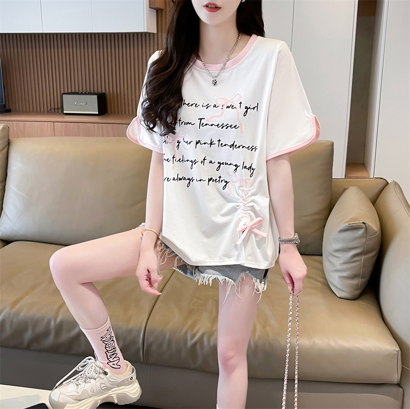 First shot of the summer short-sleeved 65 cotton short-sleeved contrasting T-shirt for women