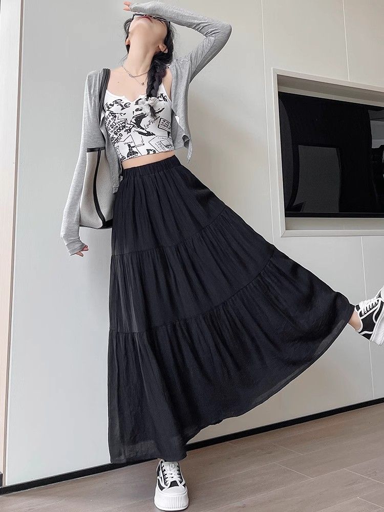 Black skirt for women in spring and autumn 2025 new high-waisted A-line slim mid-length small fairy cake skirt