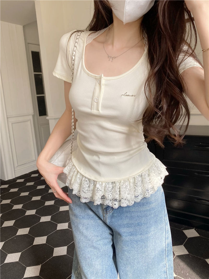 Real shot, pure sweet and spicy fake two-piece spliced ​​halter neck short-sleeved T-shirt lace pleated waist-retracted body slim
