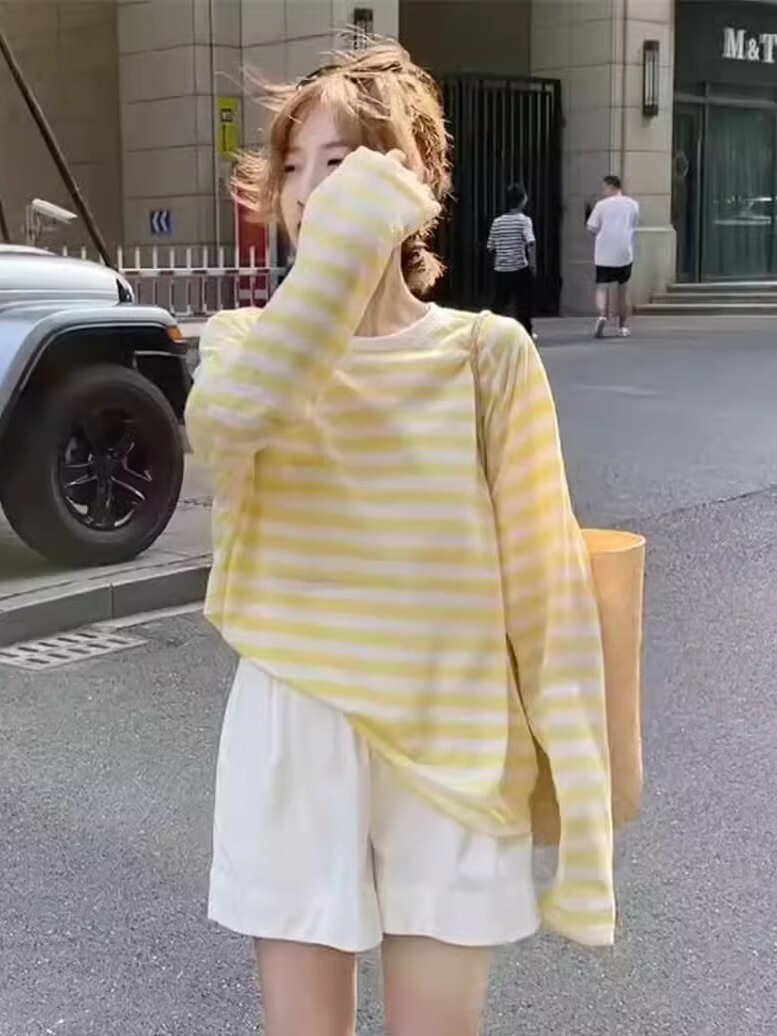 Long-sleeved T-shirt for women's thin sunscreen shirt for summer 2025 new Korean version loose temperament small striped top