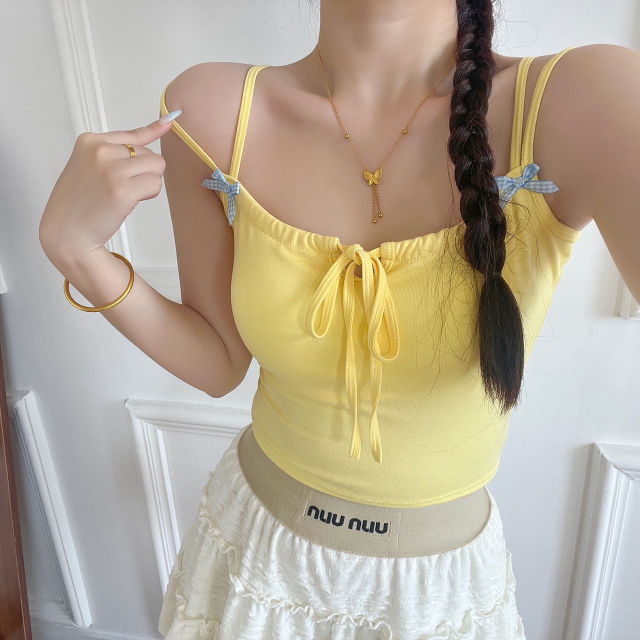 Creamy yellow pure sweet and spicy style isn suspender vest women's new atmosphere bow top