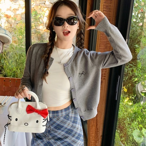 Gray cardigan women's 2025 new knitted jacket spring short top Korean style outfit