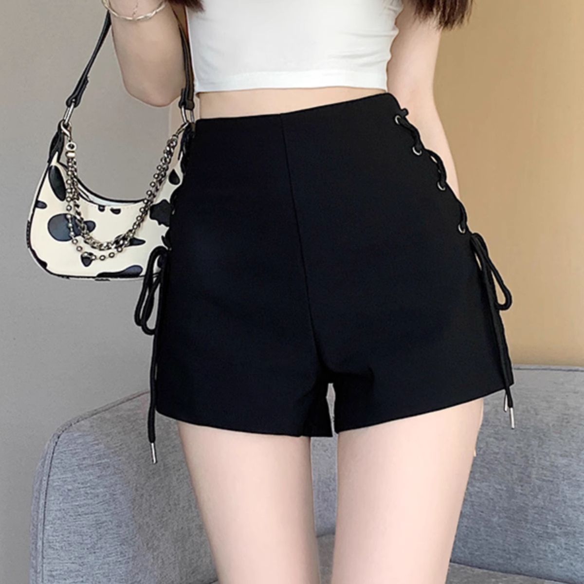 High-waisted black summer shorts women's group 2025 new slim leggings tied and hot girls wearing suit hot pants