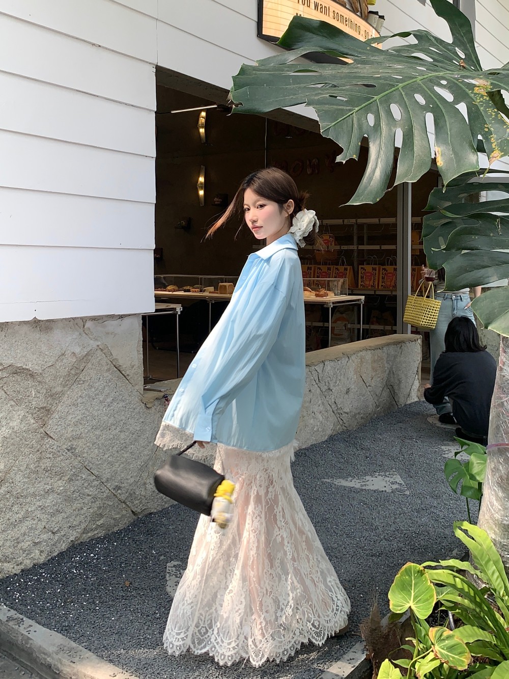 Real shot, design, lace splicing fake two-piece shirt for women's spring high-waisted skirt two-piece set