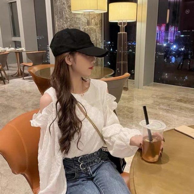 露肩小衫純色女薄款夏季小眾設計露肩外穿甜辣妹小個子上衣