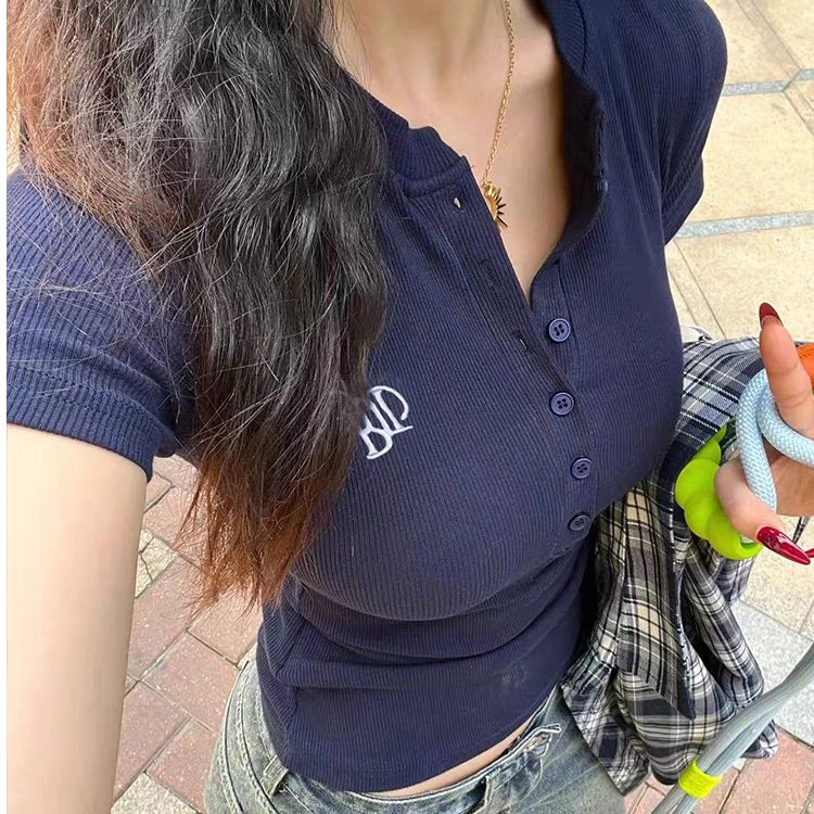 American tight button half-open collar short-sleeved T-shirt for women in summer slim hottie short top