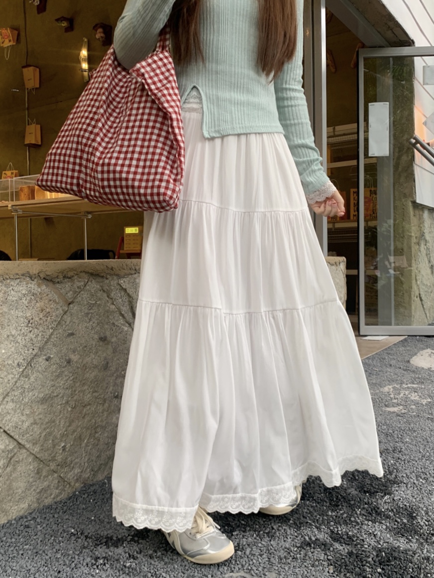 Real shot of new soft style sweet lace spliced ​​white high-waisted casual slim cake A-line skirt